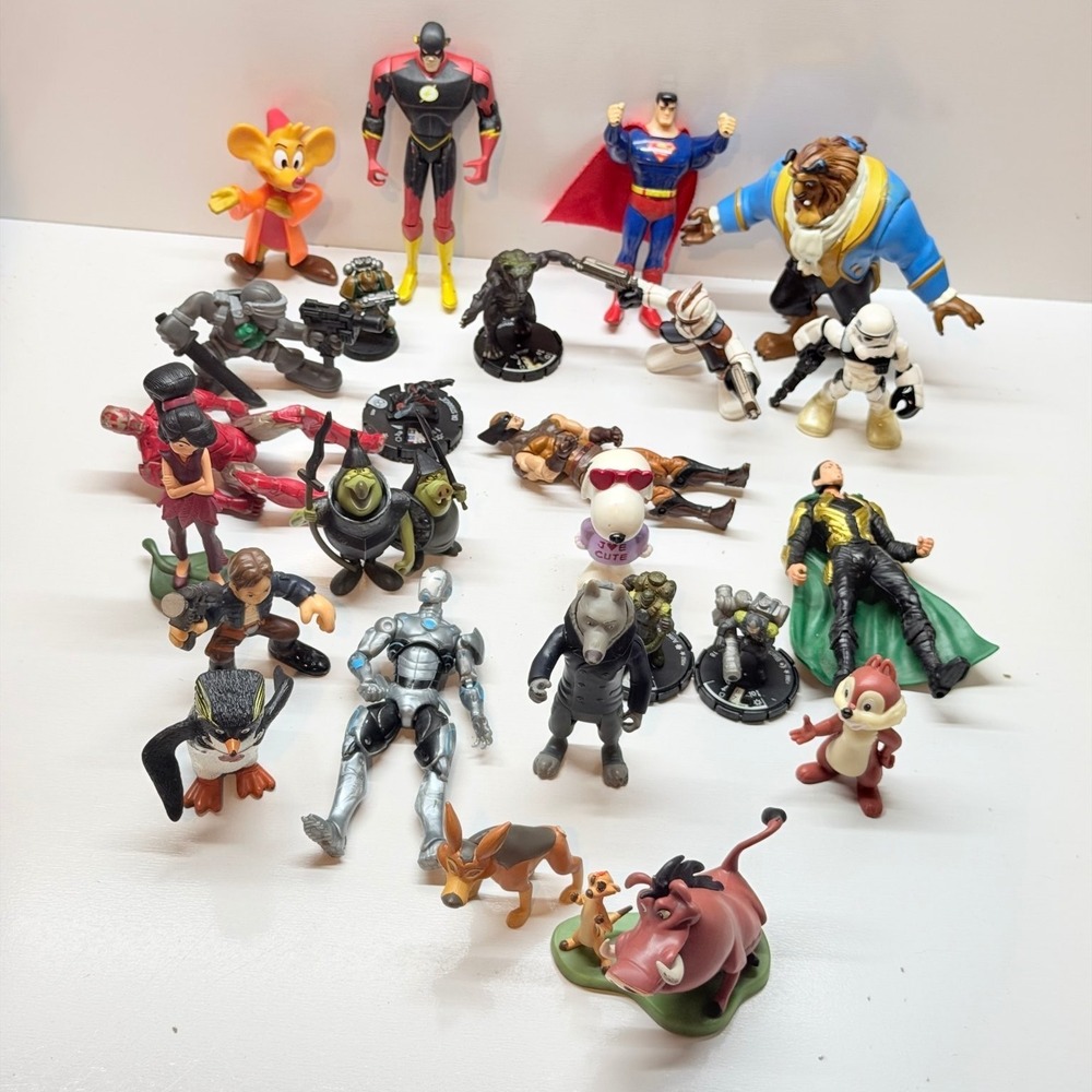 Large Mixed Lot Action Figures Superheroes Disney Star Wars Marvel DC Comics
